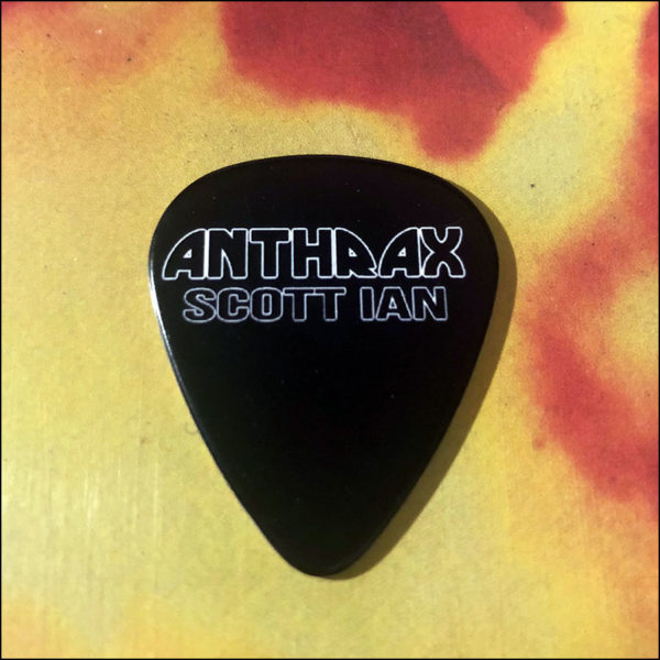 Scott Ian/Anthrax: KISS Guitar Picks