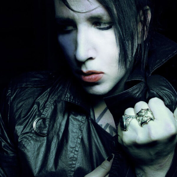 Marilyn Manson: Born Villain